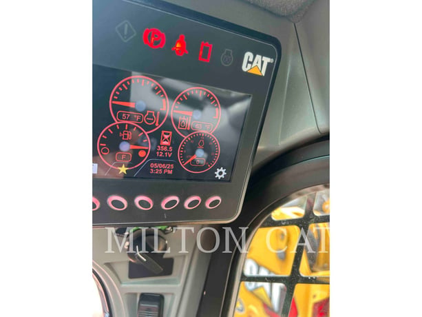 Cat 226D3, Skid Steer Loader, 357 hours, S/N: EK500492C, 2021 - Image 7