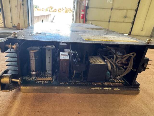 Fanuc A16B-1310-0010-01 Power Unit 200/220/250V AC Untested Surplus - Image 3