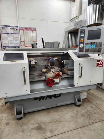 Haas #TL-1, CNC Lathe, 20" swing, 30" centers, 16" turning diameter, 8" chuck, 12 HP, 2000 RPM, 4-station - Image 2