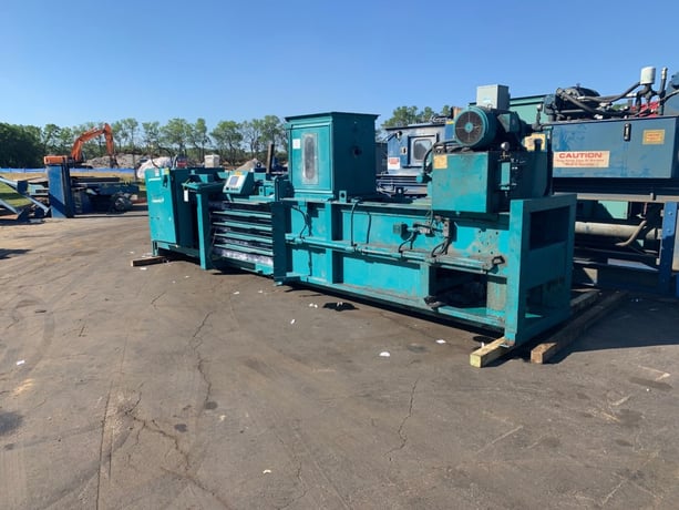 Maren #72-OE-76, Auto-Tie Baler, Feed Opening 29" x 27", 6" Cylinder, 30HP - Image 3