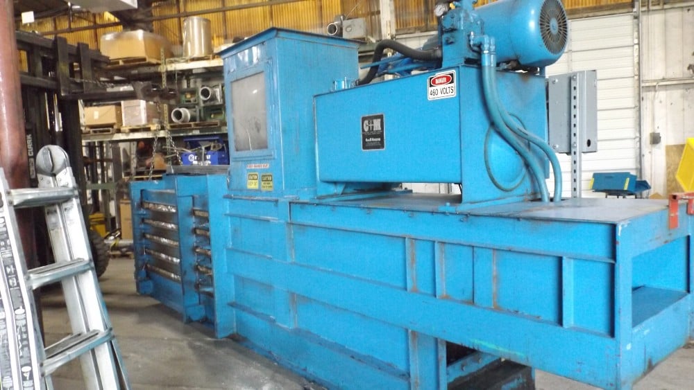 C & M C+M #3430-7248, Closed-Door Baler, Feed Opening 30" x 34", 8" Cylinder, 30 HP - Image 2