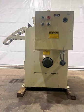 6" x .125" Cooper Weymouth Peterson #6B, Powered Coil Straightener, 7 straightening rolls, 2" roll diameter - Image 2