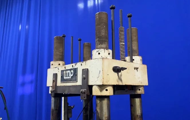 220 Ton, TMP, Four-Post Hydraulic Press, 16" x 16" x 18", 10 HP, 2500 psi, 1993 - Image 8
