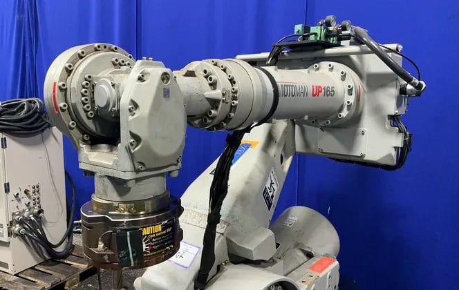 Motoman, UP165, Industrial Robot, YR-UP165-A05, ERCR-UP165-RB10 Controller, 3/50-60/480 V., 2002 - Image 3