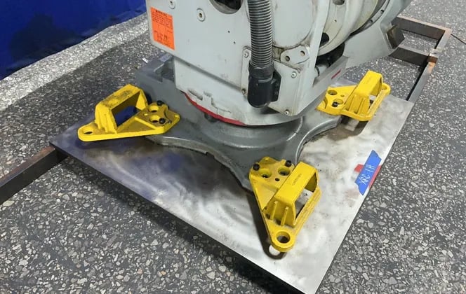 Motoman, UP165, Industrial Robot, YR-UP165-A05, ERCR-UP165-RB10 Controller, 3/50-60/480 V., 2002 - Image 4