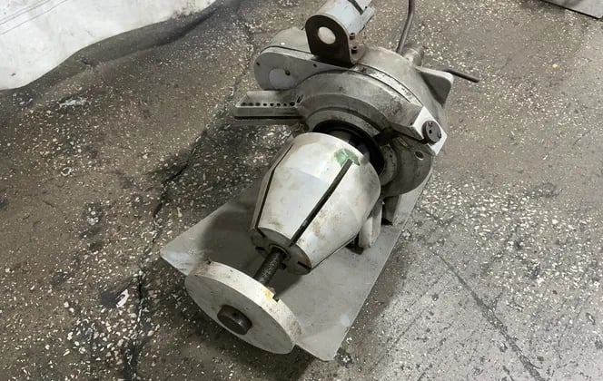 Tri-Tool #712, Portable Pipe Beveling Tool - Image 2