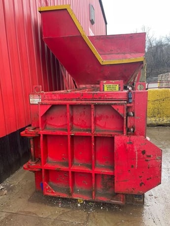 Cram-A-Lot #HX-72, Horizontal Baler, 72" L x 42" width x 48" H bale, 2012 - Image 1
