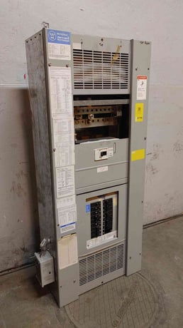 400 Amp. Westinghouse, PRL4B, Pow-R-Line Panelboard, 208Y/120VAC, 3PH, 4W - Image 2