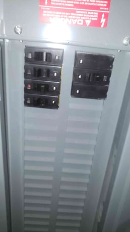 Square D, NEHB-42441-2, Panelboard, 480Y/277V, w/ Main & Circuit Breakers - Image 5