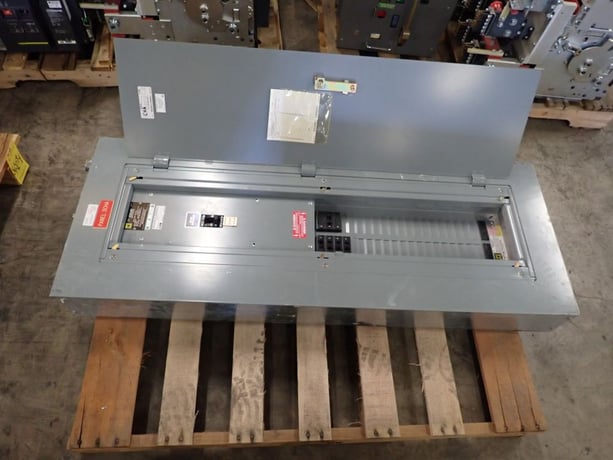 Square D, NEHB-42441-2, Panelboard, 480Y/277V, w/ Main & Circuit Breakers - Image 6