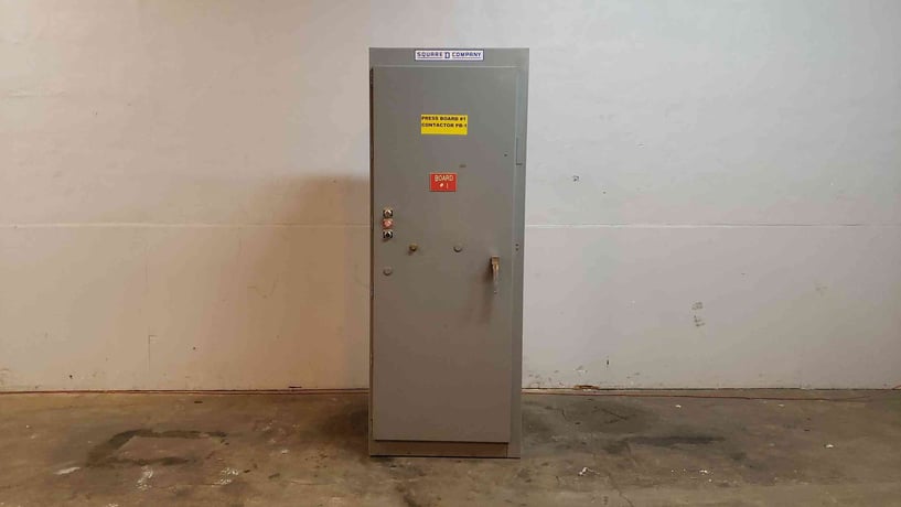 Square D Type SJ, Electrical Enclosure, NEMA Size 7, 35" L x 23" W x 91" H (2 available) - Image 3