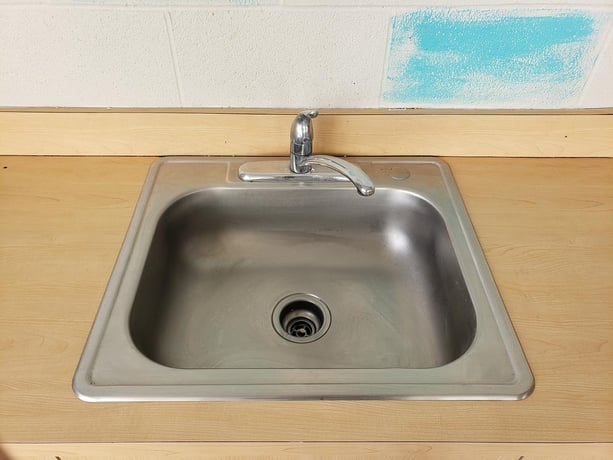 L-Shape Kitchenette Cabinet Set, 6' x 9', w/ Stainless Steel Sink, Faucet & Backsplash - Image 3