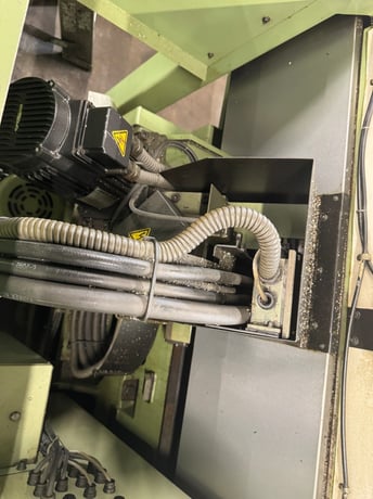 Okuma #Cadet-LNC8, CNC turning center, 15.7" swing, 10" hydraulic chuck, 3 jaw, 2.5" bore, 20.4" centers - Image 4