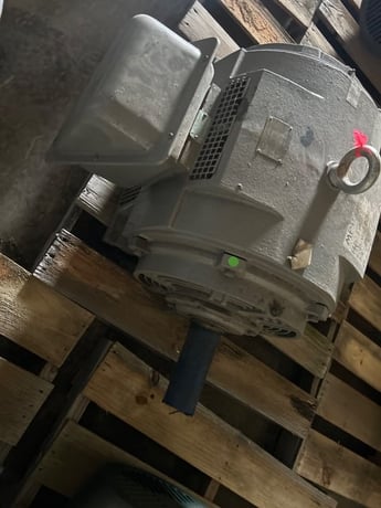 125 HP 1800 RPM TECO, Frame 405T, ODP, 230/460 Volts, reman. - Image 3