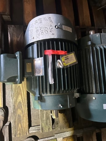 50 HP 3600 RPM Toshiba, Frame 326TSC, TEFC, 460 Volts (2 Available), new - Image 10