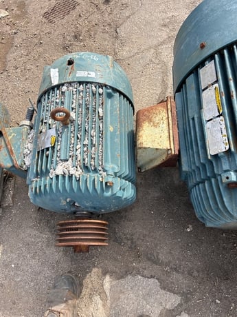 30 HP 1180 RPM Reliance, Frame 326T, TEFC, 460 Volts - Image 3