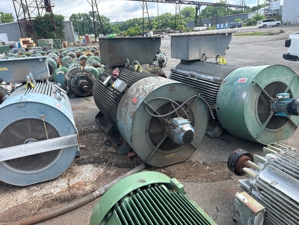 924 HP 362 RPM ABB, TEFC, 480 Volts - Image 7