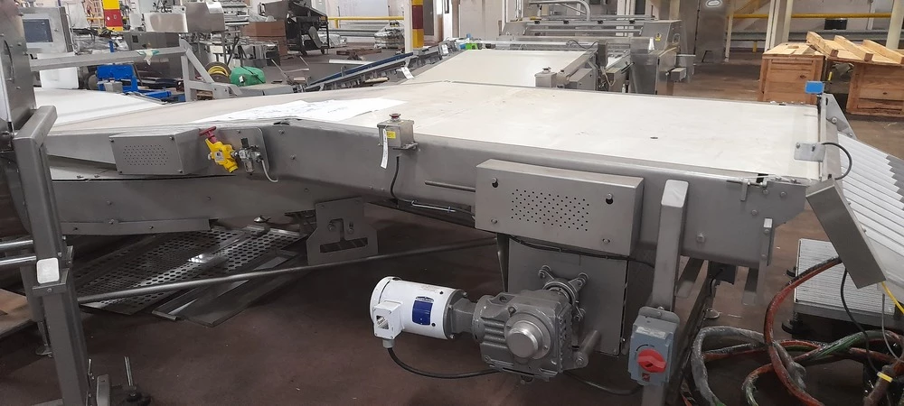Machine Builders, Place Packer, 56" working width, Baker Perkins wire cut system, cookie production - Image 4