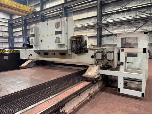 Ficep #Energy-3202GDX, CNC Plate Drilling & Milling Machine, 1102.36" L x 125.98" width max. plate capacity - Image 7