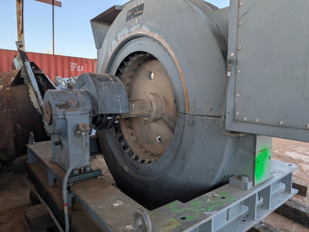 800 HP 240 RPM General Electric, Frame 6000, Type TS, Exc Volts 110, 4160 Volts - Image 5