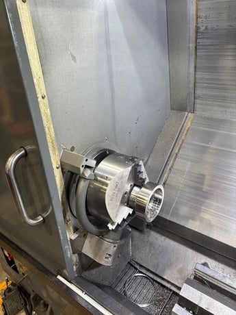 Haas #ST-35Y, CNC lathe, 31.7" swing, 12" chuck, 4" bar, 18" dia., 23" lgth, 4-Axis, rigid tap, live tool - Image 2