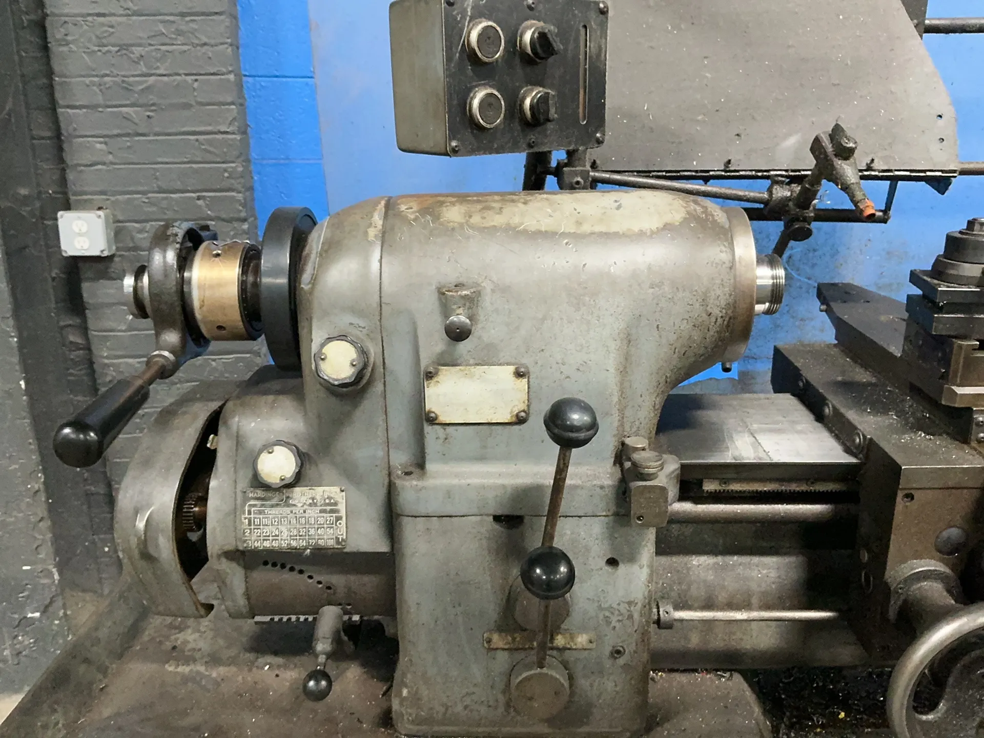 10" x 20" Hardinge #HLV-H, precision lathe, 2" bore, 1.5 HP, tailstock, - Image 5