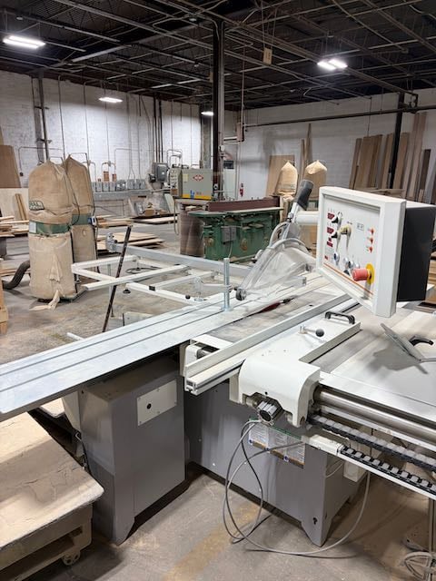 Casadei #Xe-Nia-40, Sliding Tablesaw, 15 HP, 16" blade, digital read out, 2018 - Image 5