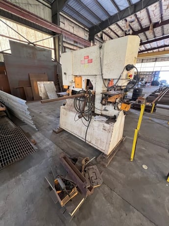 6" x 6" x 1/2" Geka #110SD, Ironworker, 120 Ton, 16" x40" table, 24" throat, 24" blade - Image 2