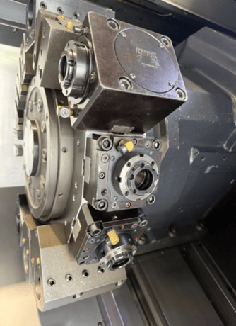 Daewoo Doosan Puma #400B, CNC Lathe, 30.3" swing, 22" diameter x 41.3" L max, 5.2" bore, 2k RPM, tool preset - Image 7