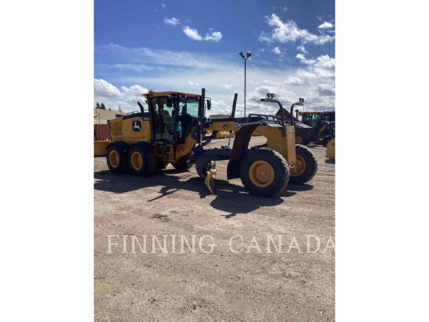 John Deere 770GP, Motor Grader, 4123 hours, S/N: 1DW770GPANF714144, 2022 - Image 2