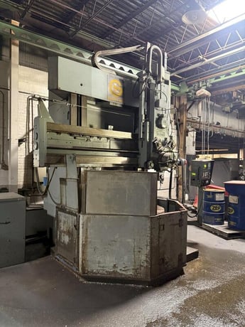 48" Giddings & Lewis, CNC vertical turret lathe, 64" sw, 48" height under rail, Fanuc O-T - Image 2
