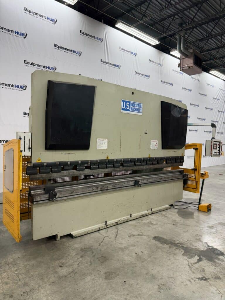 200 Ton, U.S. Industrial #US20013AC, hydraulic CNC press brake, 13' overall, 124" between housing, 7" stroke - Image 2