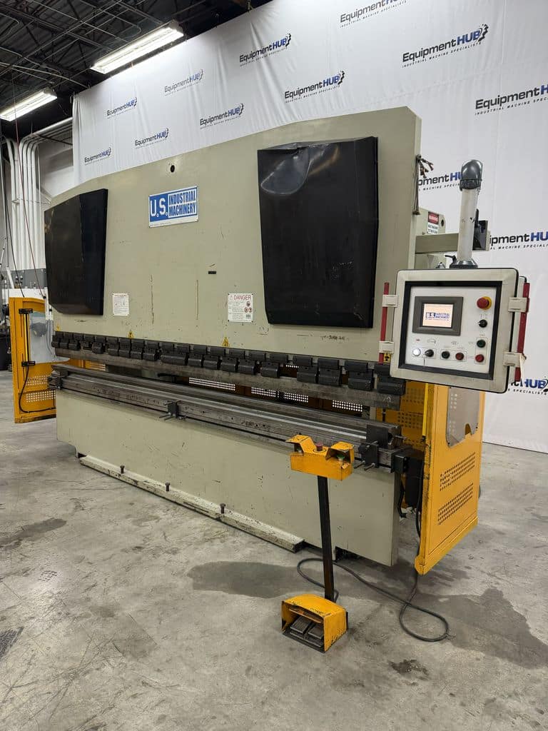 200 Ton, U.S. Industrial #US20013AC, hydraulic CNC press brake, 13' overall, 124" between housing, 7" stroke - Image 3