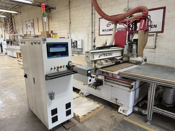 CNC Factory #Python-XPR-510, CNC router, 5' x 10' vacuum table, 10.7 HP router spindle, ISO-30, 12 ATC, 5x5 - Image 5