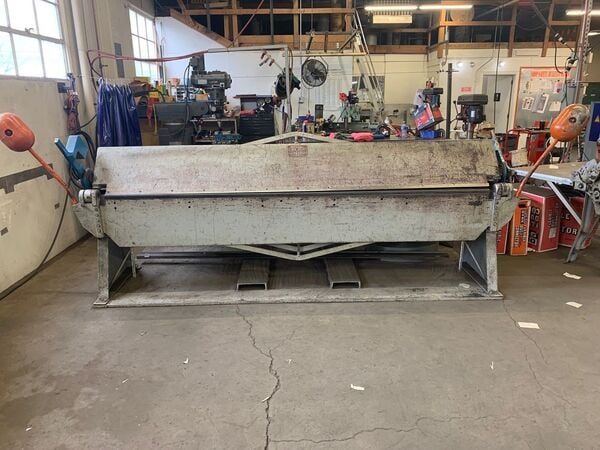 20 gauge x 10' Dreis & Krump #S01016, straight apron leaf brake, adj counter weights, 1979 - Image 1