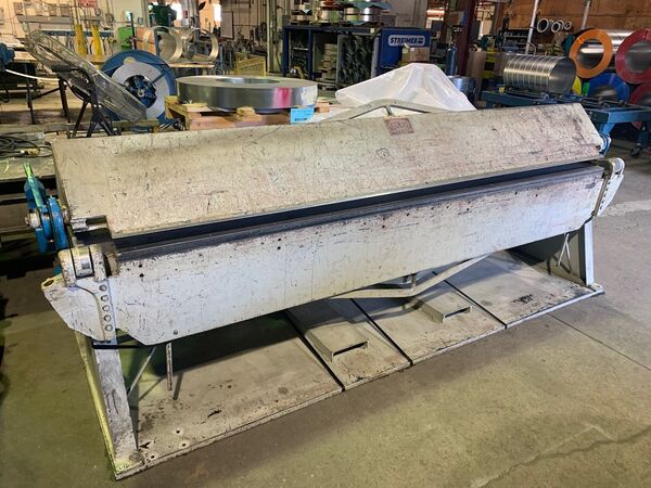 20 gauge x 10' Dreis & Krump #S01016, straight apron leaf brake, adj counter weights, 1979 - Image 2