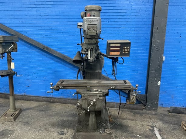 9" x42" Bridgeport, Vertical Mill, Anilam Spirit Control Panel, 2 HP, 1415/1710 RPM, 220/230/440/460 V. - Image 3