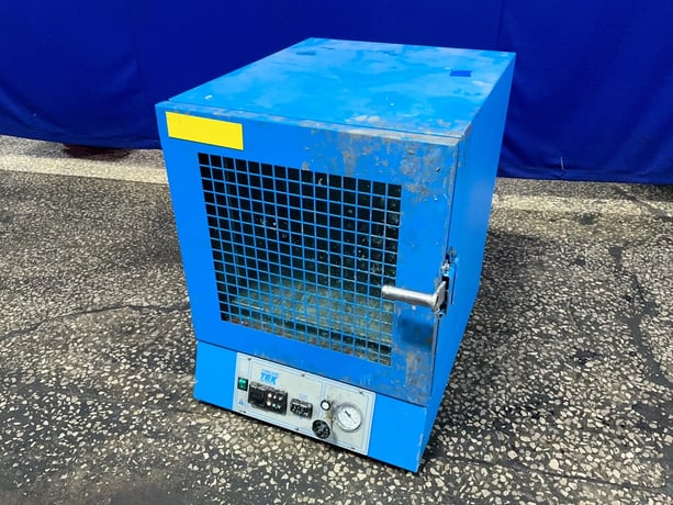 18" width x 24" D x 18" H Cascade Tek #TVO-5, Vacuum Oven, 13.0 A - Image 1