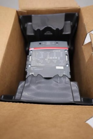 ABB AF305-30-11-13 1SFL587002R1311 100-250V50/60Hz CONTACTOR STK GF198 - Image 3