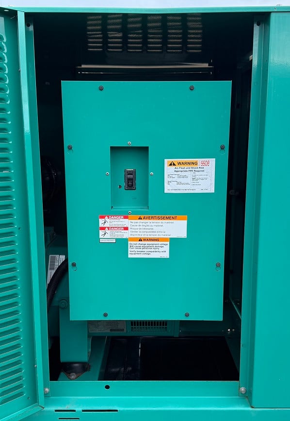60 KW Cummins / Onan #DSFAD, diesel generator set, 120/208 Volts, 3-phase, 145 HP @ 1800 RPM, QSB5-G3 NR3 - Image 4