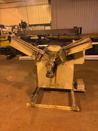 2500 lb. Feed-Lease #PR-25C-18, motorized uncoiler, 24" mandrel, 16"-20" ID, 60" outside dimensions, manual - Image 2