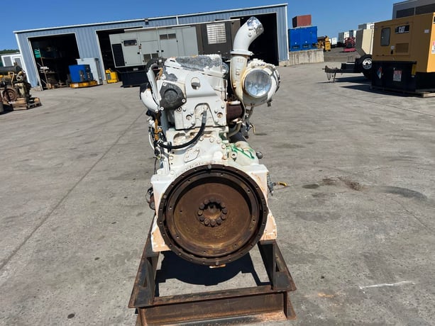 630 HP Caterpillar #C18, Diesel Engine, 5789 hours, 2015 - Image 4