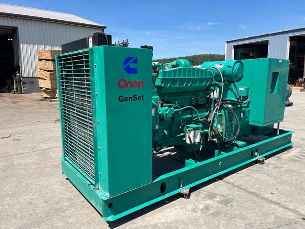 300 KW Cummins/Onan #300DFCB-1570, Diesel Generator Set, 120/208 Volt, 465 HP @ 1800 RPM engine, circuit - Image 2