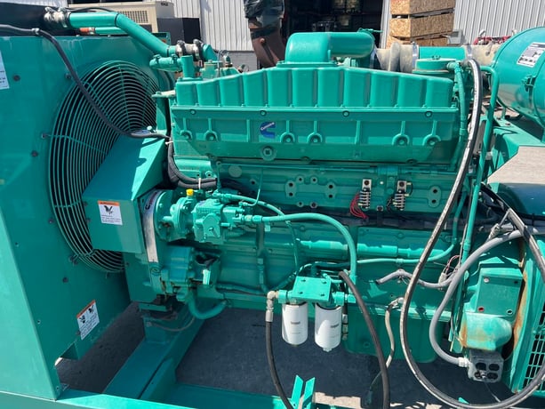 300 KW Cummins/Onan #300DFCB-1570, Diesel Generator Set, 120/208 Volt, 465 HP @ 1800 RPM engine, circuit - Image 5