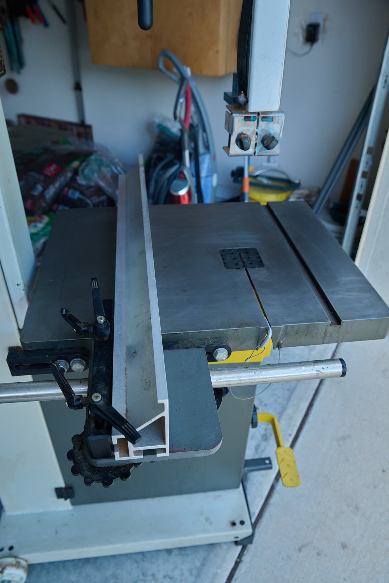 17" x 18" Laguna #Italian-LT18, Vertical Band Saw, 2" blade width, 5 HP, 2013 - Image 3