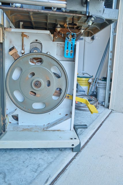 17" x 18" Laguna #Italian-LT18, Vertical Band Saw, 2" blade width, 5 HP, 2013 - Image 9