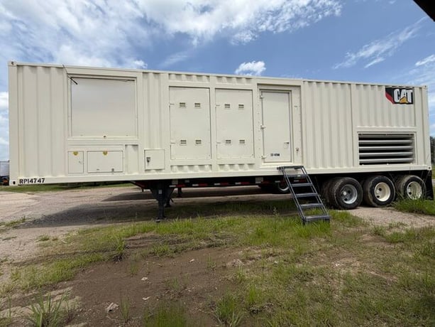 1475 KW Caterpillar #XQ1475G, Natural Gas Power Module, 480 Volt, 1800 RPM, EMCP 3.2 control panel, 3PH - Image 2