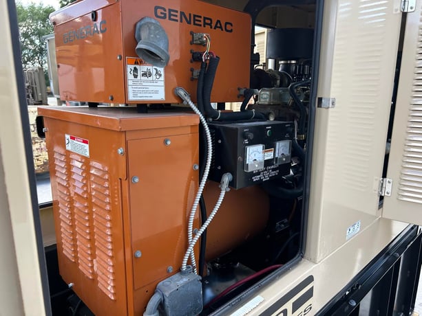 50 KW Generac #SD0050, Diesel Generator Set, 277/480 Volts, 3PH, Standby, 163 Hrs - Image 3