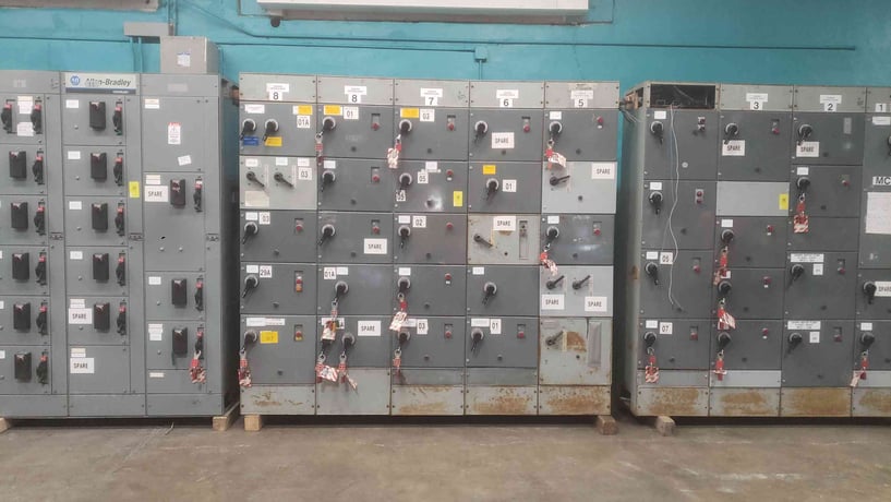 800 Amp, allen-bradley/westinghous, Centerline Motor Control Center, 600 Volts - Image 1