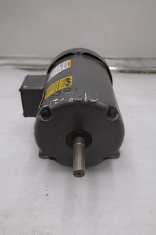 Baldor 3-Phase 1/2 HP Motor Cat No. M8001 56 Frame 1725 RPM STOCK M-24CC - Image 4